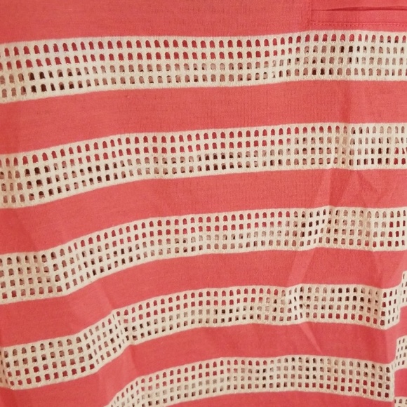 Pink and white striped tshirt - Picture 2 of 4